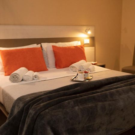 La Perla Amantea - Rooms & Apartaments Ngoại thất bức ảnh