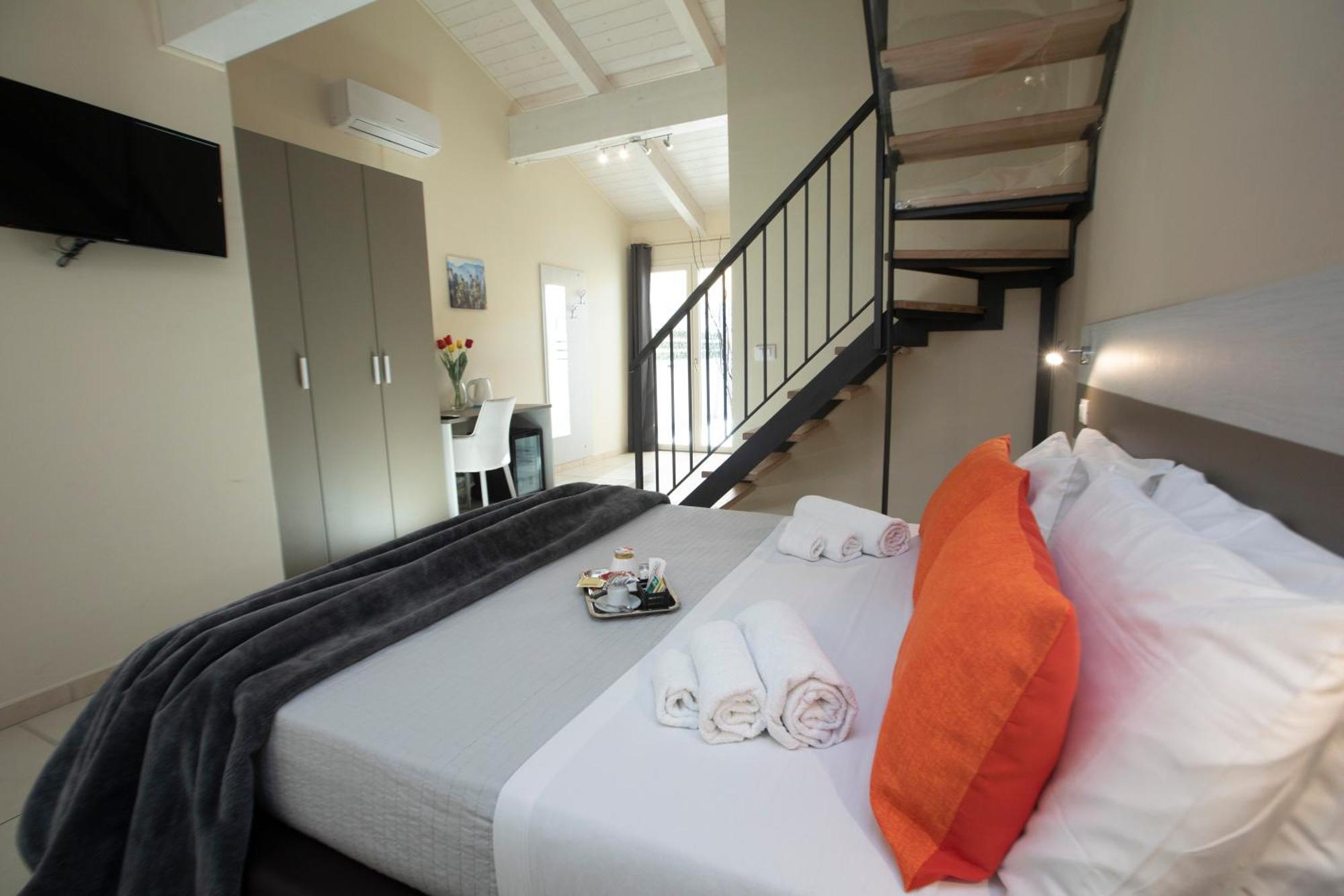 La Perla Amantea - Rooms & Apartaments Ngoại thất bức ảnh
