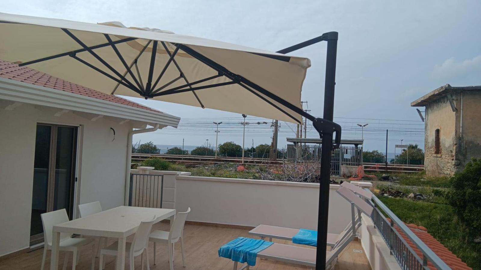 La Perla Amantea - Rooms & Apartaments Phòng bức ảnh